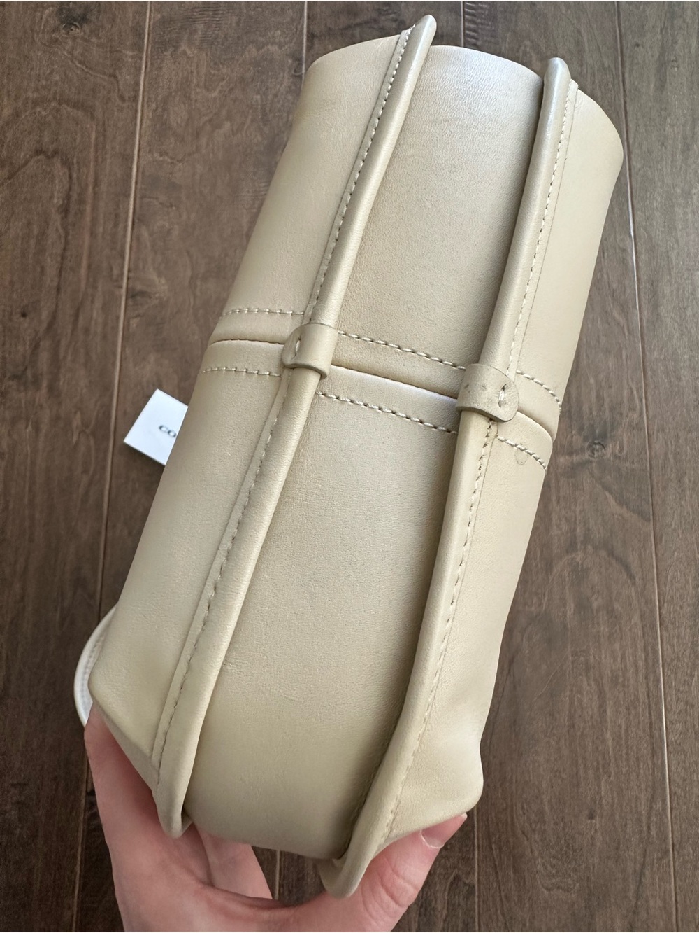 Coach Ergo Cream - Picture 5 of 14